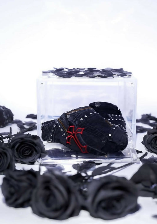 Kyro Klogs Black RhineStone